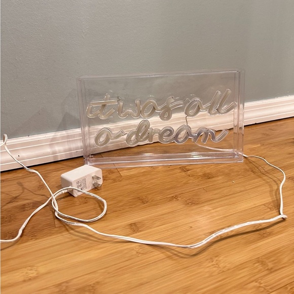 Silver Neon Light - Picture 2 of 3